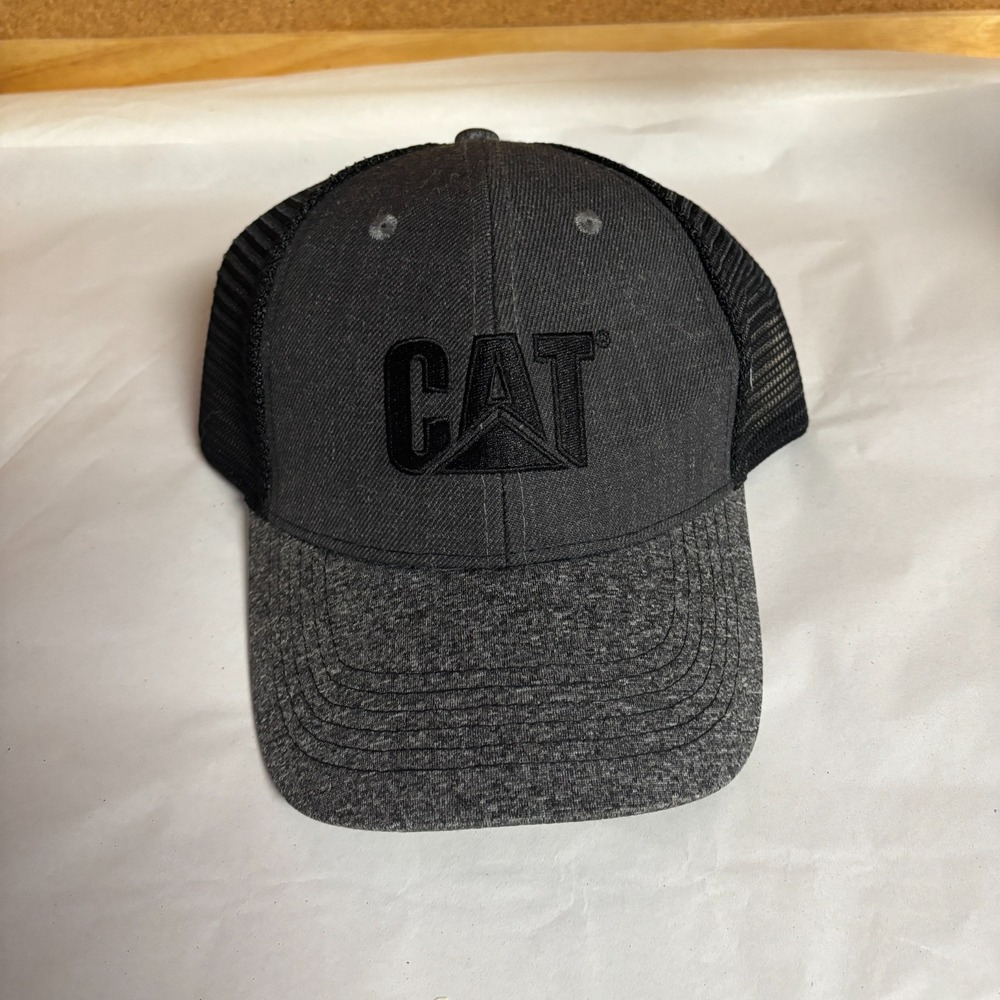 CAT Caterpillar Logo Trucker Hat‎ Cap Black Gray Mesh Snapback Adjustable